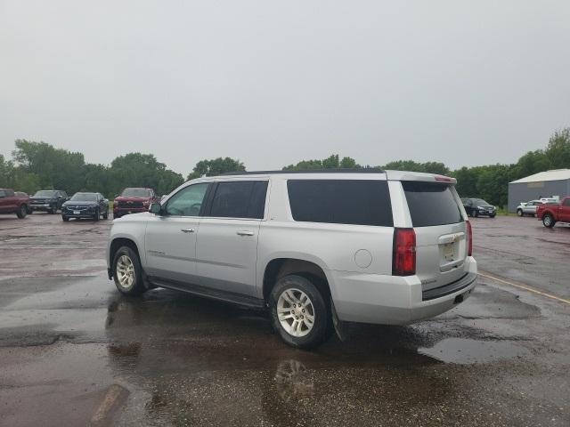 used 2016 Chevrolet Suburban car, priced at $26,299