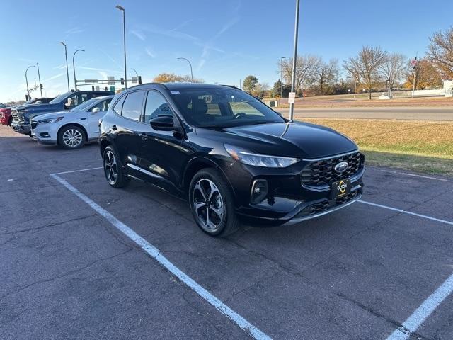 used 2023 Ford Escape car, priced at $28,799