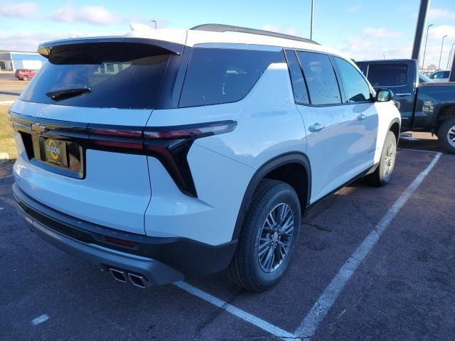 new 2025 Chevrolet Traverse car, priced at $40,299