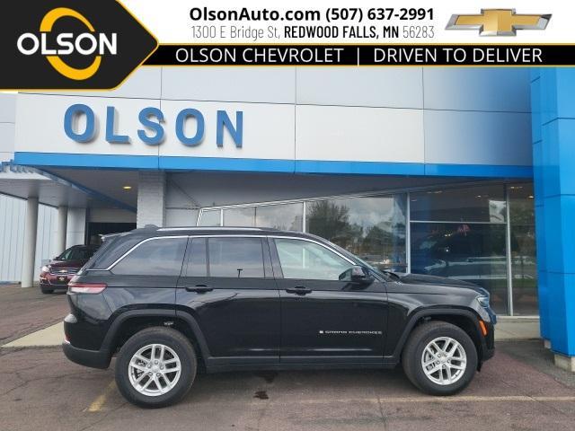 used 2023 Jeep Grand Cherokee car, priced at $36,499