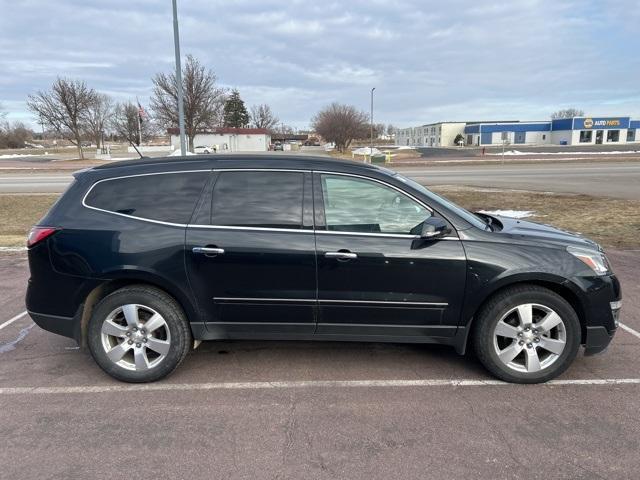 used 2014 Chevrolet Traverse car, priced at $9,849