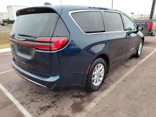 used 2023 Chrysler Pacifica car, priced at $24,899