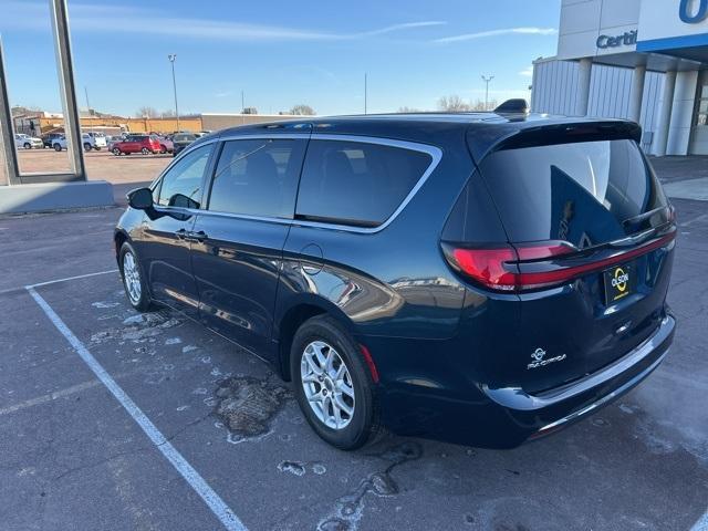 used 2023 Chrysler Pacifica car, priced at $23,899