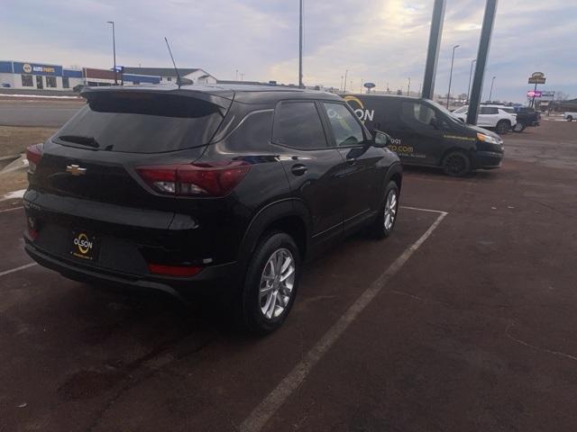 new 2025 Chevrolet TrailBlazer car, priced at $25,999