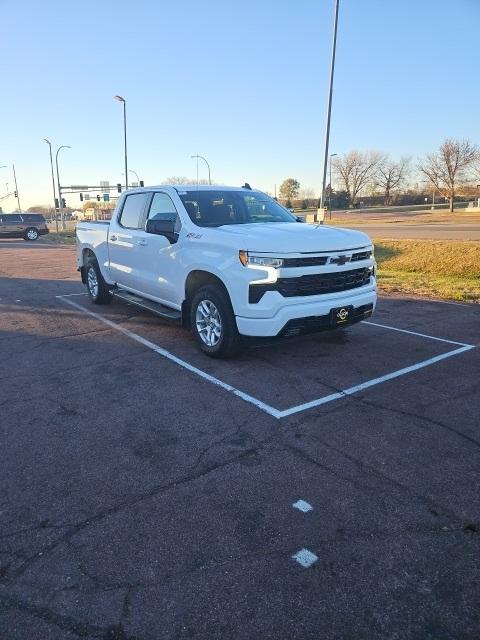 used 2022 Chevrolet Silverado 1500 car, priced at $42,999