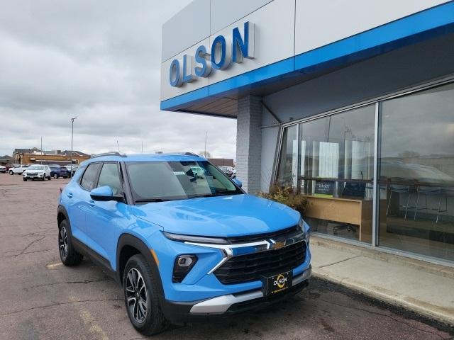 new 2024 Chevrolet TrailBlazer car, priced at $27,335