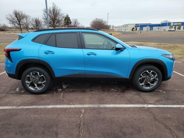 new 2025 Chevrolet Trax car, priced at $24,099