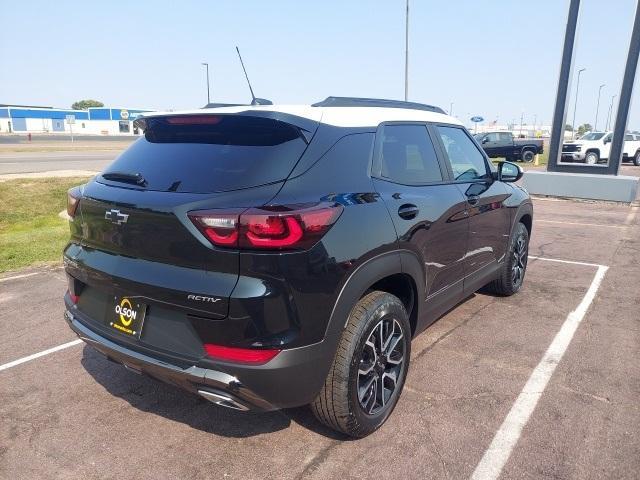 new 2025 Chevrolet TrailBlazer car, priced at $29,599