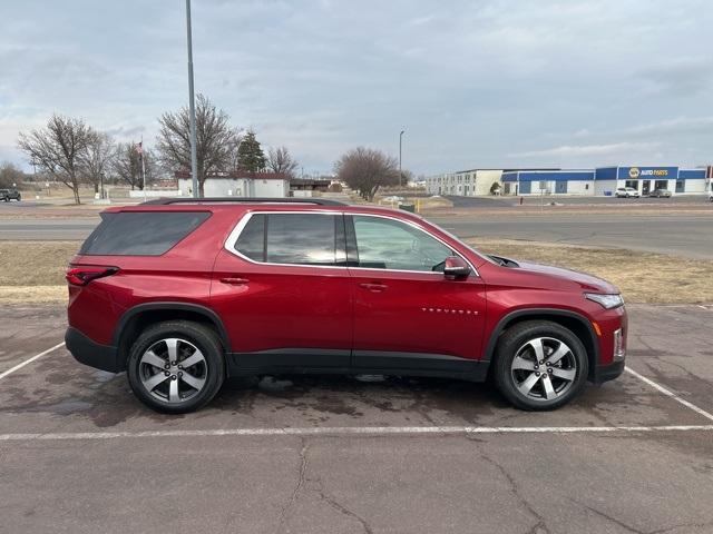 used 2022 Chevrolet Traverse car, priced at $35,699