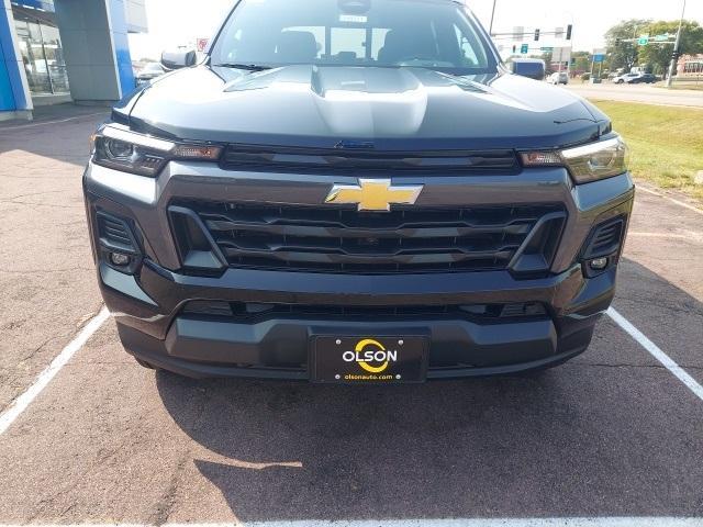 new 2024 Chevrolet Colorado car, priced at $42,392