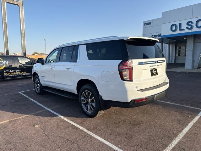 new 2024 Chevrolet Suburban car, priced at $68,661