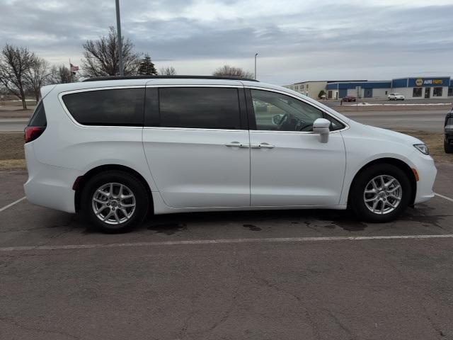 used 2022 Chrysler Pacifica car, priced at $23,399