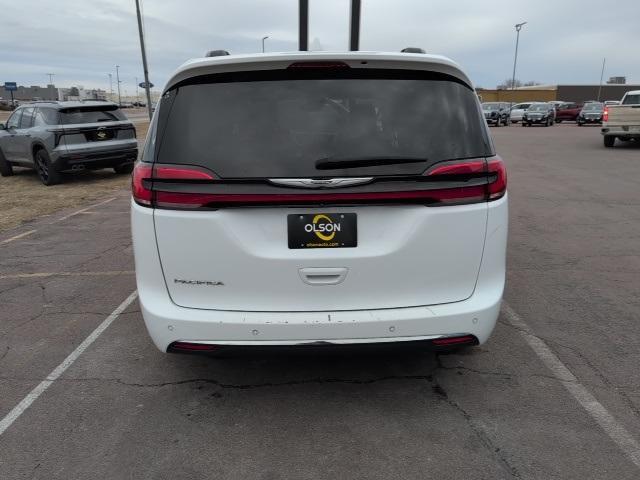 used 2022 Chrysler Pacifica car, priced at $23,399