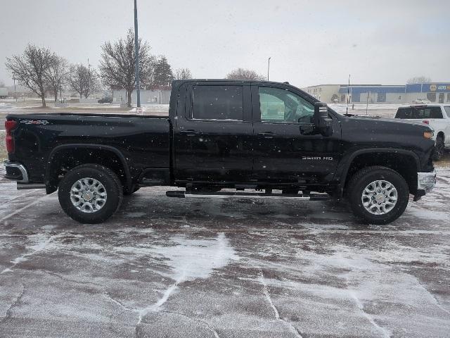 new 2025 Chevrolet Silverado 3500 car, priced at $69,100