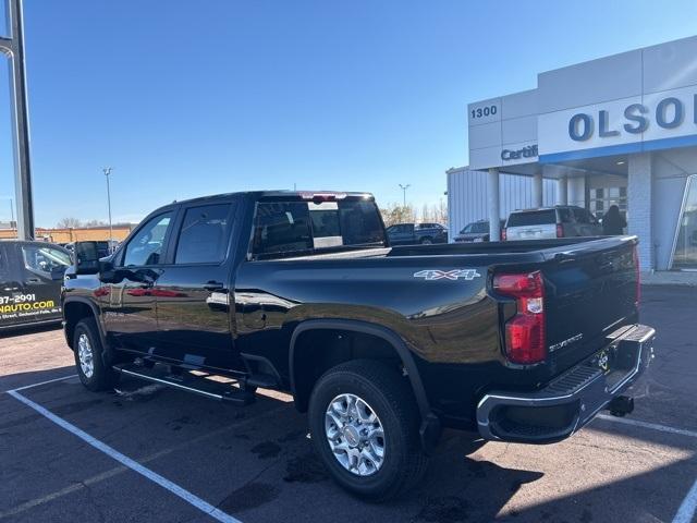 new 2025 Chevrolet Silverado 3500 car, priced at $71,611