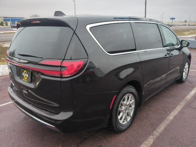 used 2023 Chrysler Pacifica car, priced at $24,599