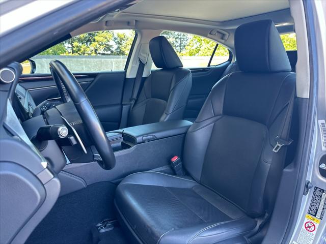used 2019 Lexus ES 350 car, priced at $28,894