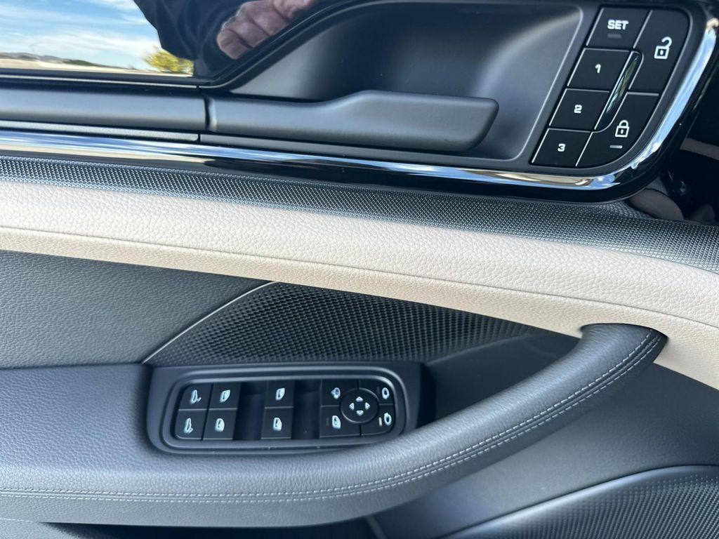 new 2025 Porsche Panamera car, priced at $119,885