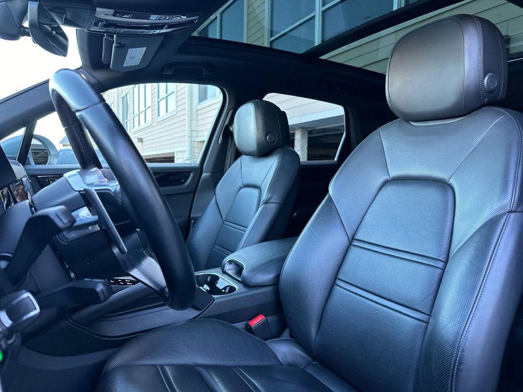 used 2021 Porsche Cayenne car, priced at $52,894