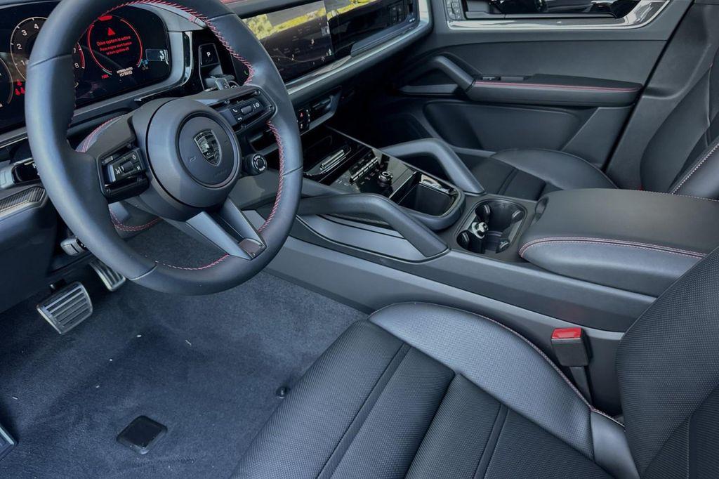 new 2025 Porsche Cayenne car, priced at $187,025