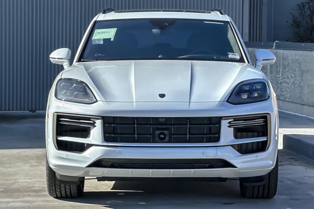 new 2025 Porsche Cayenne car, priced at $187,025