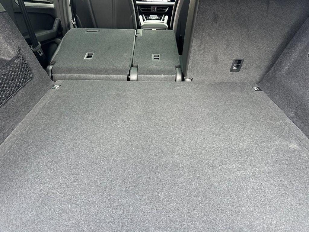 new 2026 Porsche Cayenne car, priced at $102,380