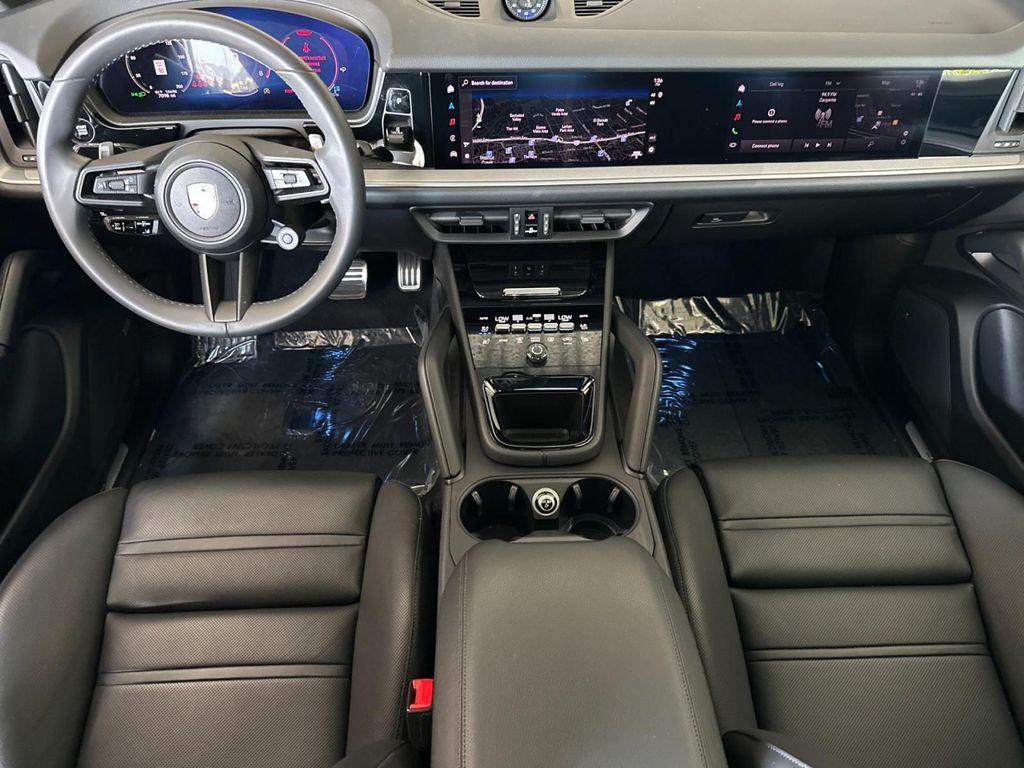 new 2025 Porsche Cayenne car, priced at $136,475