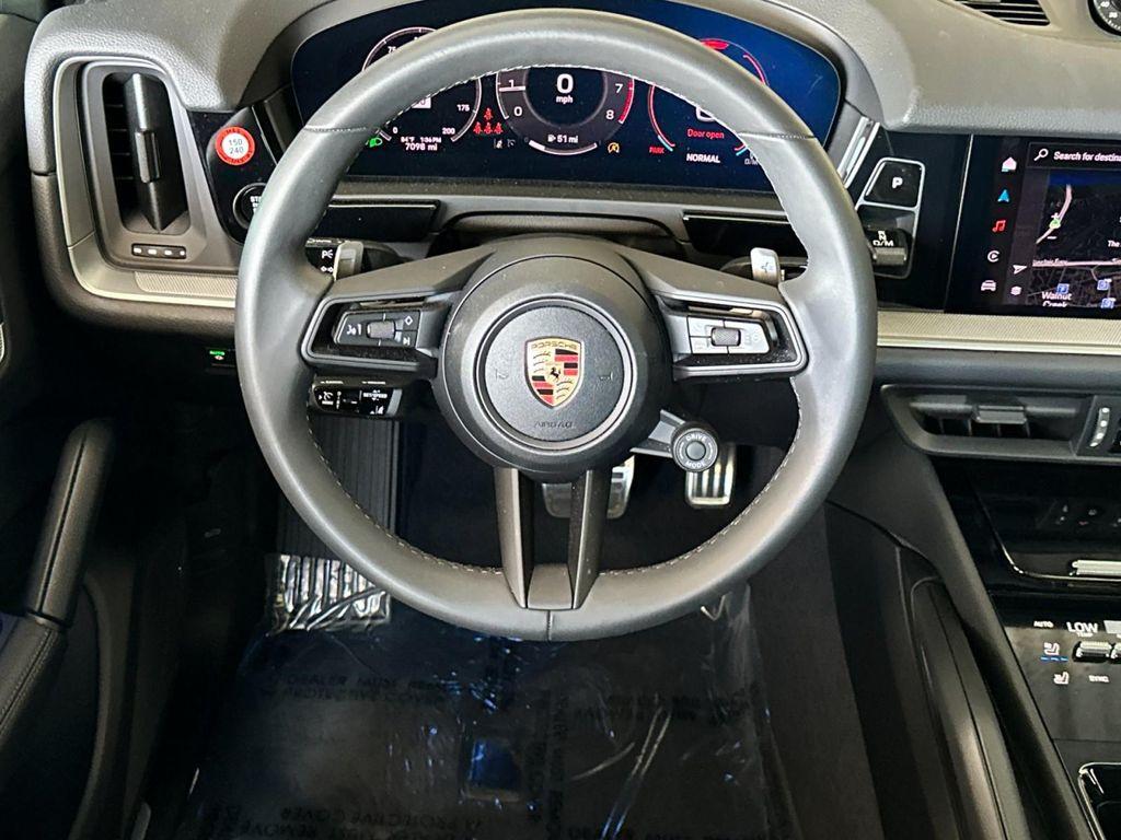 new 2025 Porsche Cayenne car, priced at $136,475