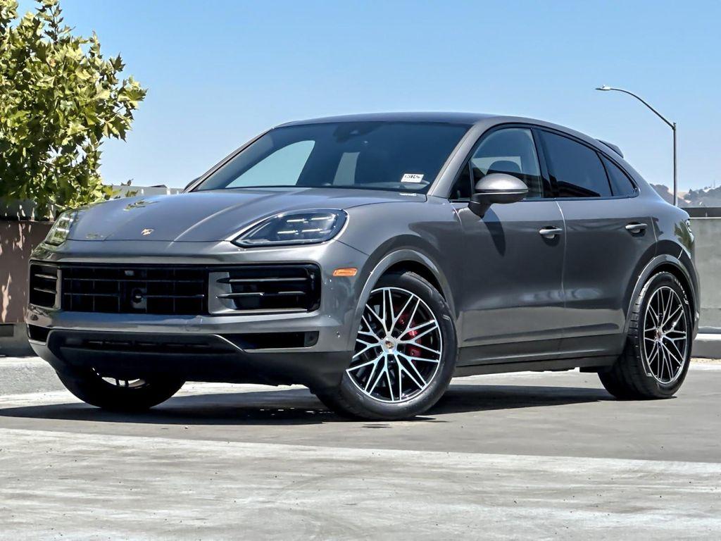new 2025 Porsche Cayenne car, priced at $136,475