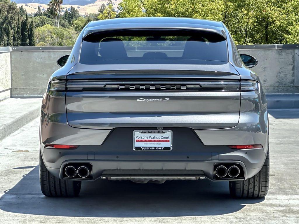 new 2025 Porsche Cayenne car, priced at $136,475