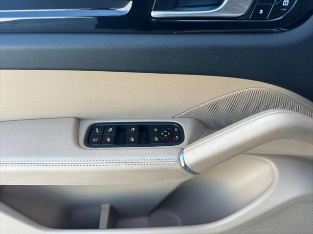 used 2021 Porsche Cayenne E-Hybrid car, priced at $59,891