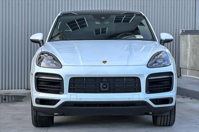 used 2021 Porsche Cayenne E-Hybrid car, priced at $59,894