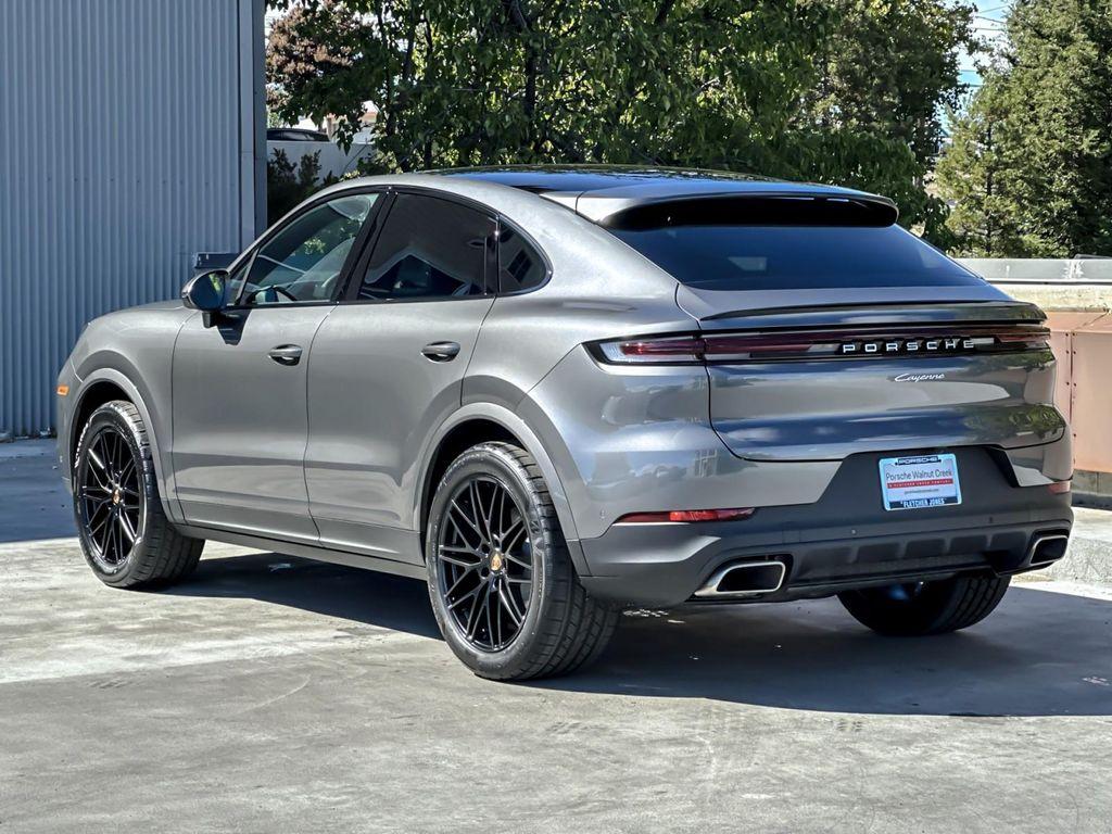 new 2025 Porsche Cayenne car, priced at $103,745