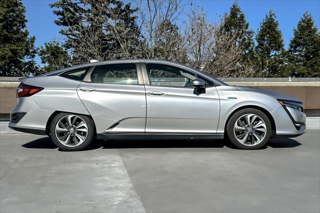 used 2018 Honda Clarity Plug-In Hybrid car, priced at $19,593