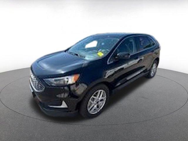 used 2024 Ford Edge car, priced at $23,840