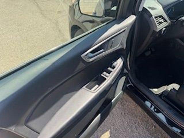 used 2024 Ford Edge car, priced at $23,840