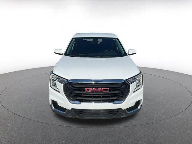 used 2024 GMC Terrain car, priced at $23,776