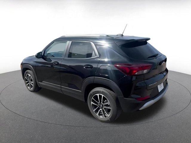 used 2025 Chevrolet TrailBlazer car, priced at $20,989