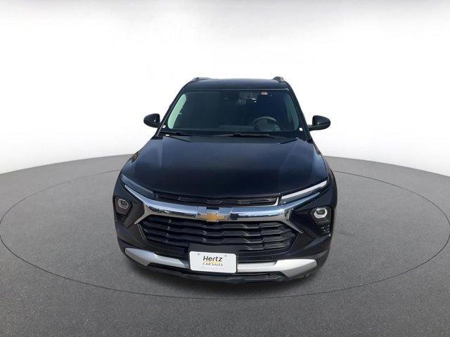 used 2025 Chevrolet TrailBlazer car, priced at $20,989