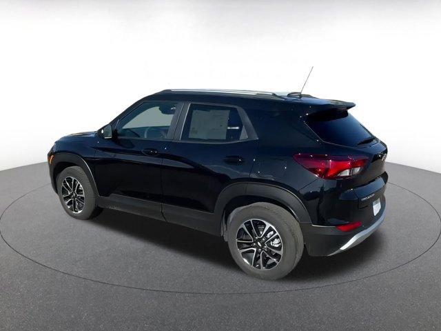 used 2025 Chevrolet TrailBlazer car, priced at $20,989