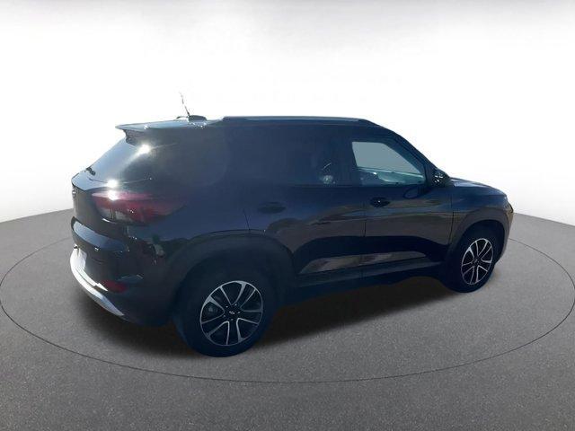 used 2025 Chevrolet TrailBlazer car, priced at $20,989