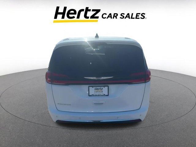 used 2024 Chrysler Pacifica car, priced at $32,242