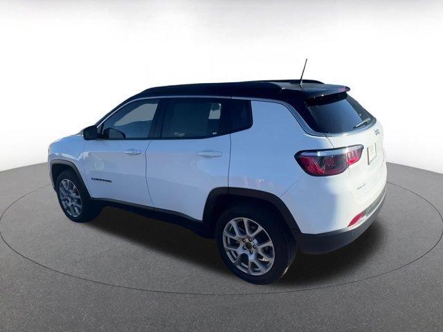 used 2025 Jeep Compass car, priced at $25,000