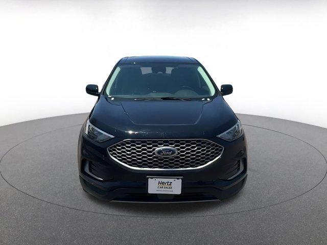 used 2024 Ford Edge car, priced at $22,950