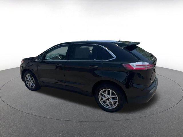 used 2024 Ford Edge car, priced at $22,950