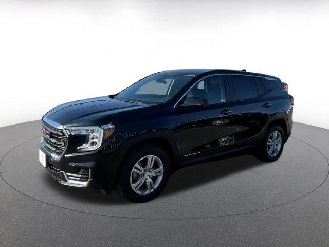 used 2024 GMC Terrain car, priced at $23,427