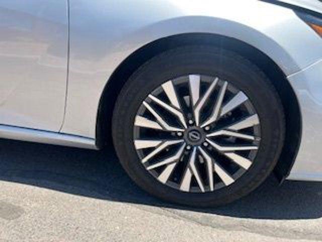 used 2023 Nissan Altima car, priced at $15,206