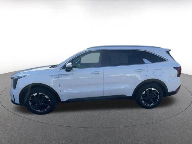 used 2024 Kia Sorento car, priced at $28,834