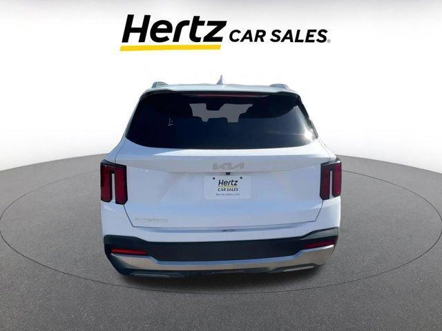 used 2024 Kia Sorento car, priced at $28,834