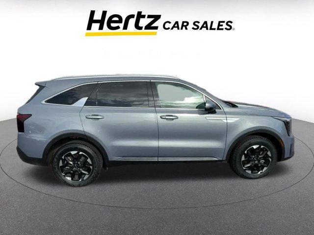 used 2024 Kia Sorento car, priced at $31,346
